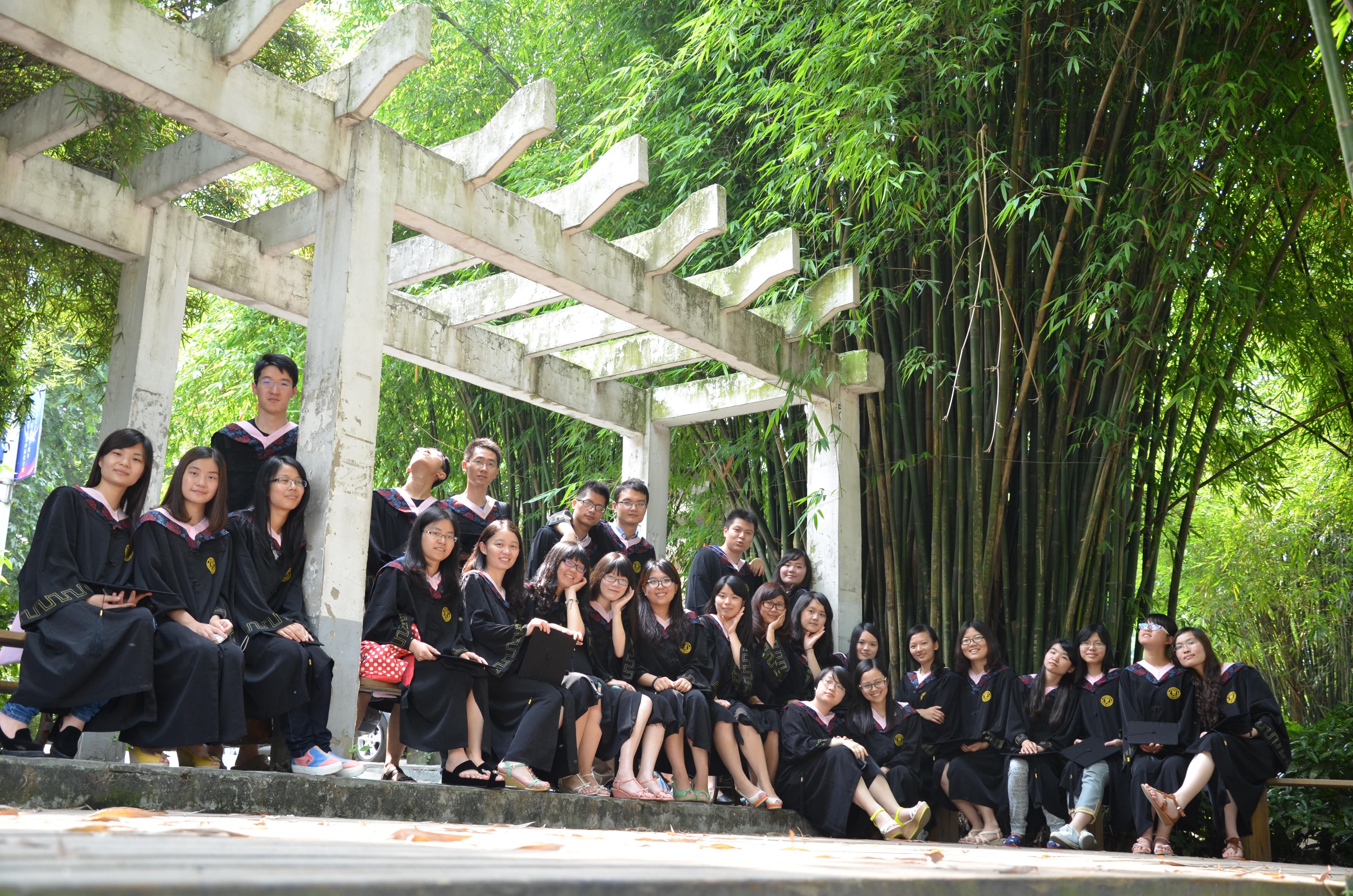 毕业照要怎么拍才好看? - 知乎