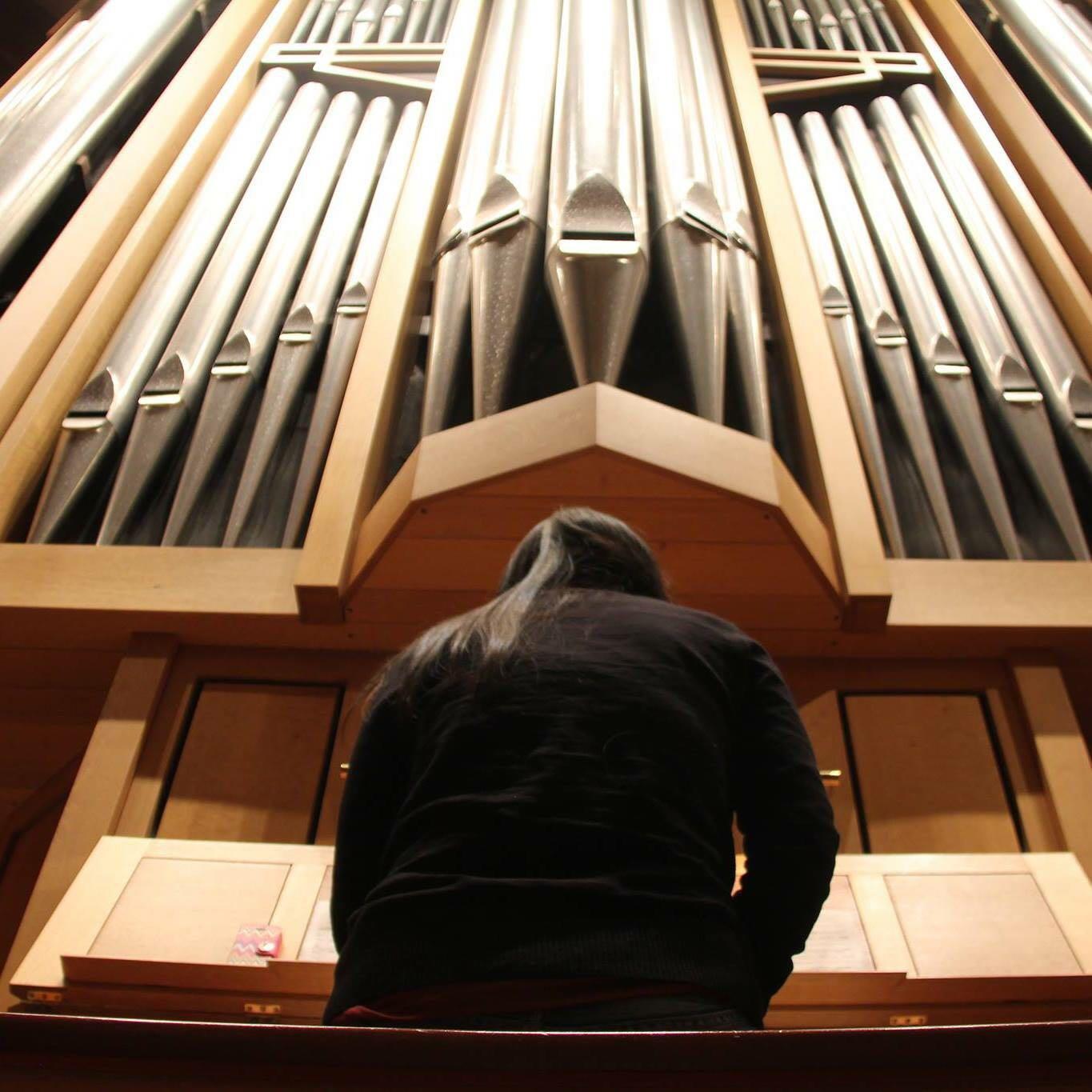 弹奏管风琴是怎样一种体验? - 知乎