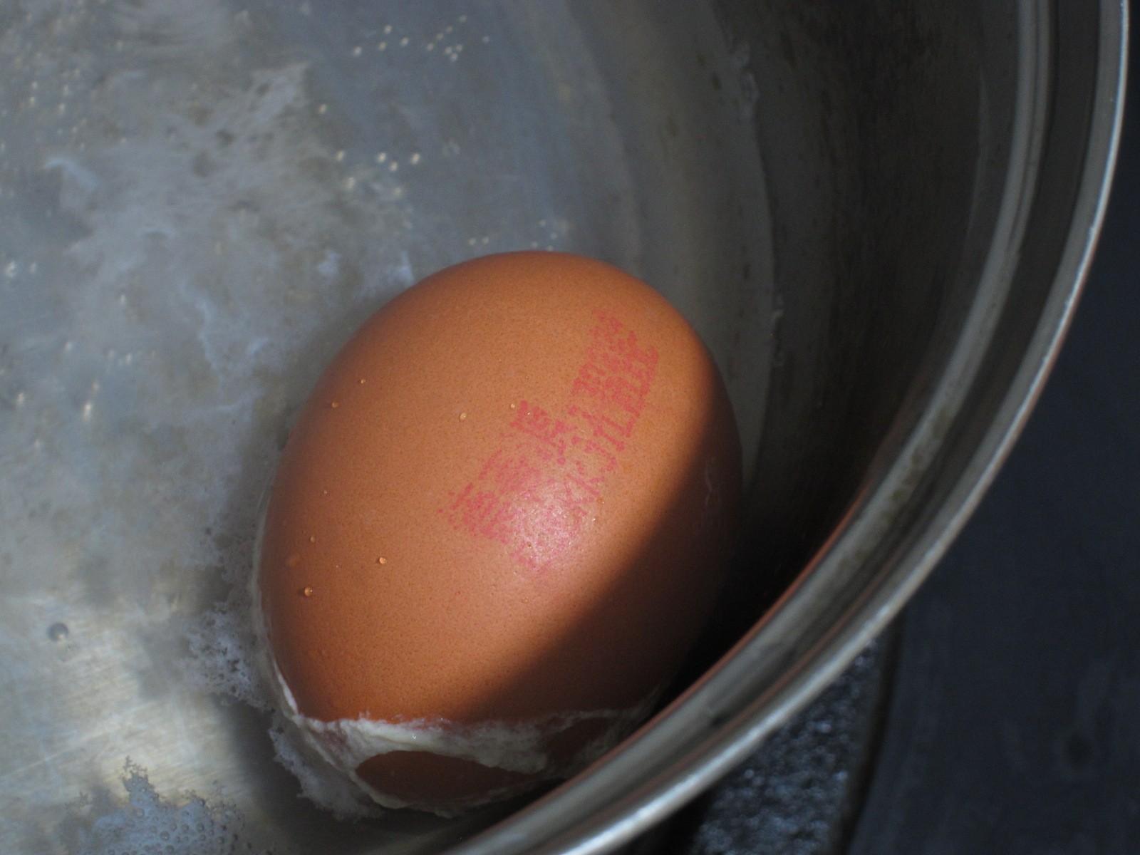 鸡蛋不要在用白水煮了,教你几个新吃法,美味解馋,全家人抢着吃！