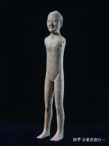 古代的太监是割鸡还是割蛋?