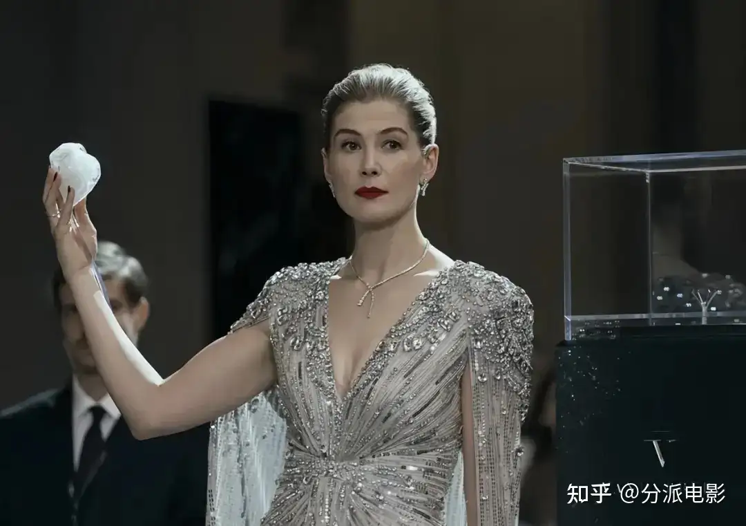 《惊天魔盗团3》系列最差，失了智！