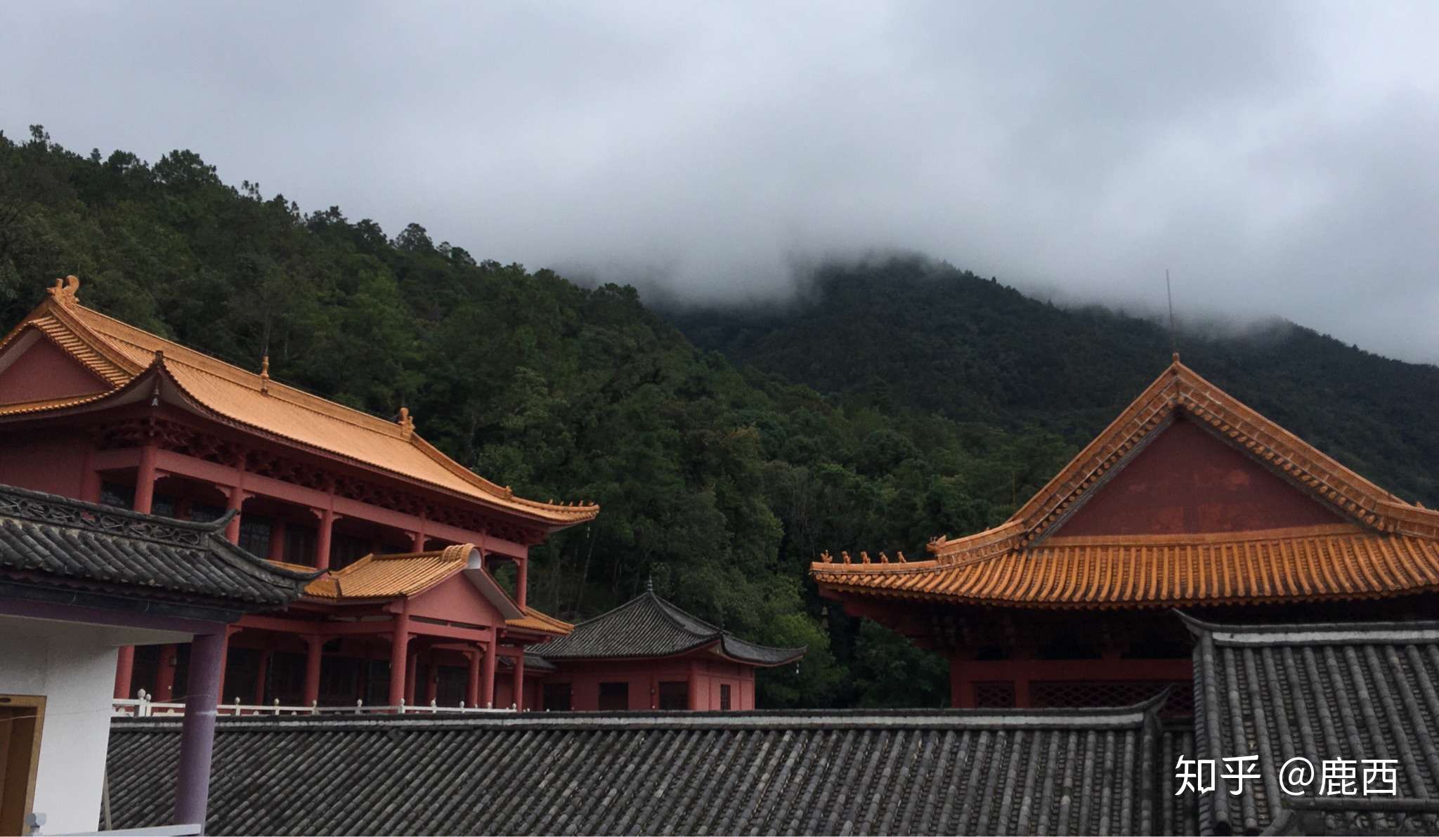 云南大理鸡足山虚云寺,发心出家好去处.