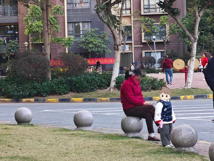 小米儿童手表使用分享：终于找到能让家长安心、孩子喜欢的全能款