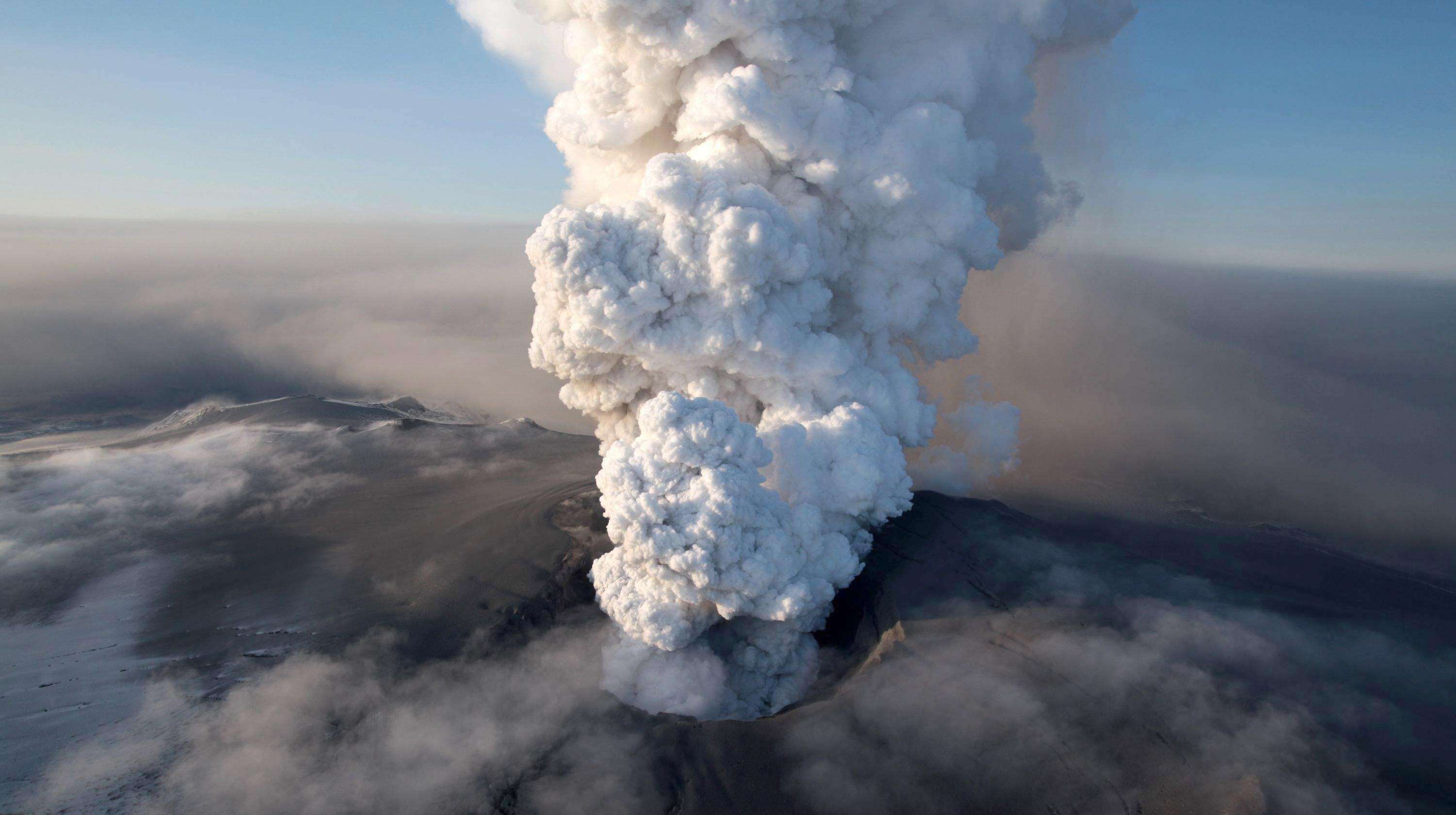 世界上最大的火山（黄石火山会毁灭地球吗）