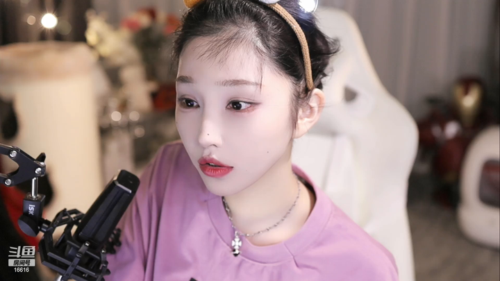 vivi小小酥高贵气质自然来2024-05-07-2327|米娜娜
