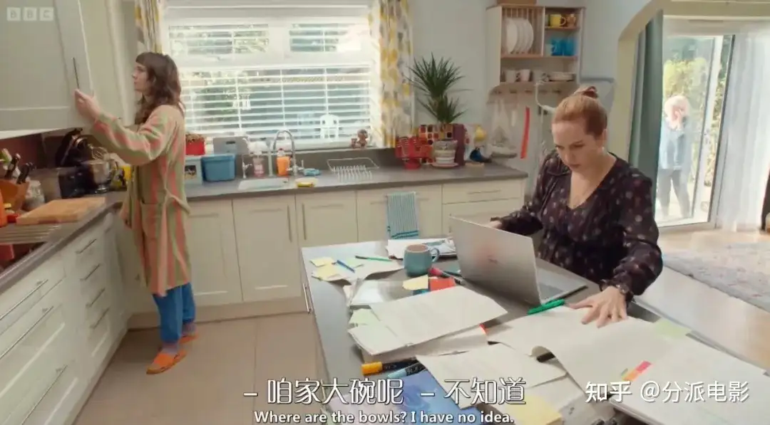 《废柴上路第二季》豆瓣8.7,这部爆笑英剧一定要看!