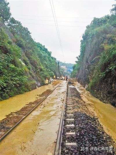 铁路路堑式路基下雨时会积水吗? - 知乎