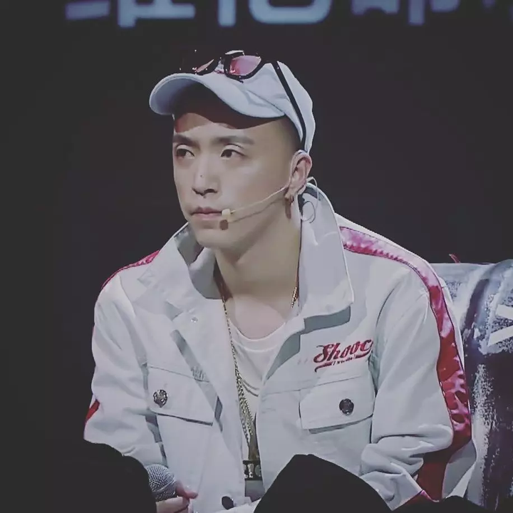 你有没有始终get到某个演员/艺人的颜值,当别人都觉得ta不好看时?