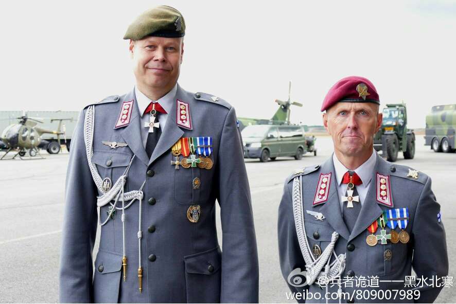 英莉莉赛高 的想法: 芬兰陆军二战时期与现在的制服款式对比