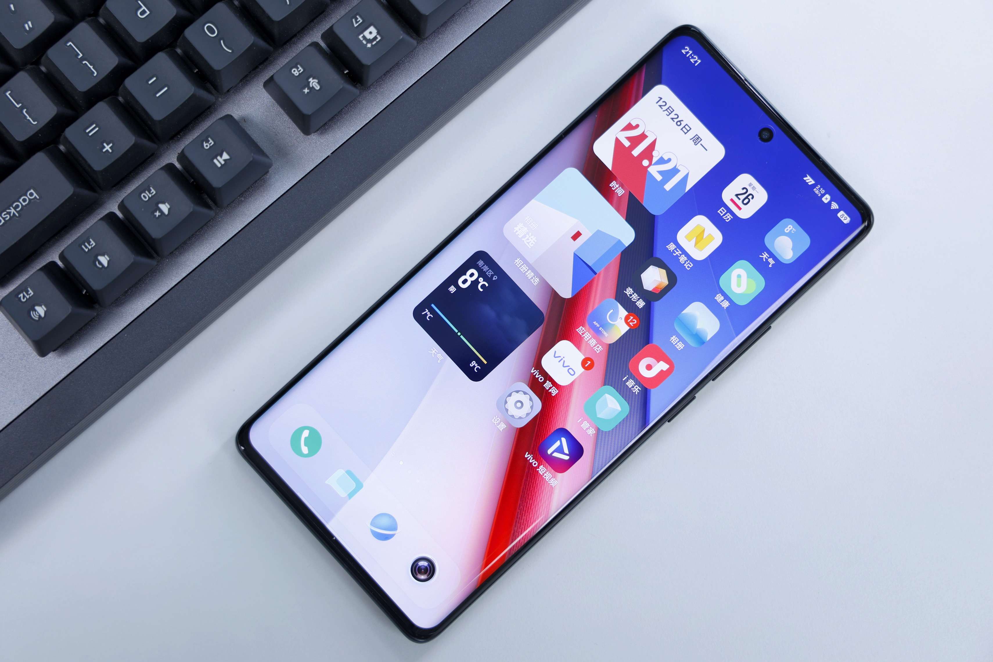 这款赛道版iqoo… - 知乎