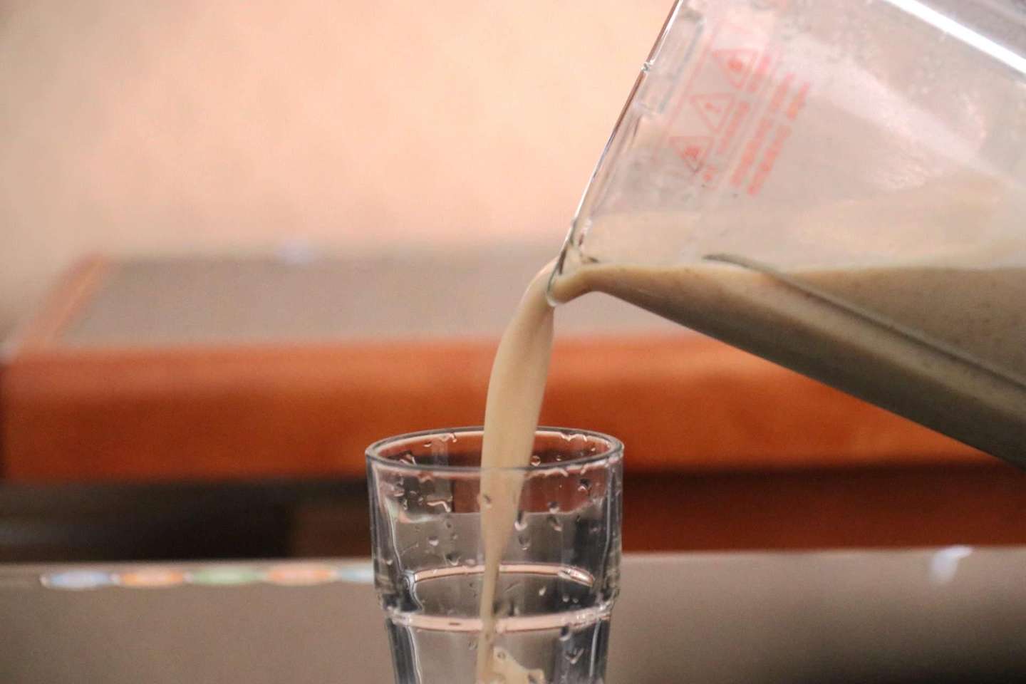 口感细腻，营养美味，七彩叮当破壁机体验