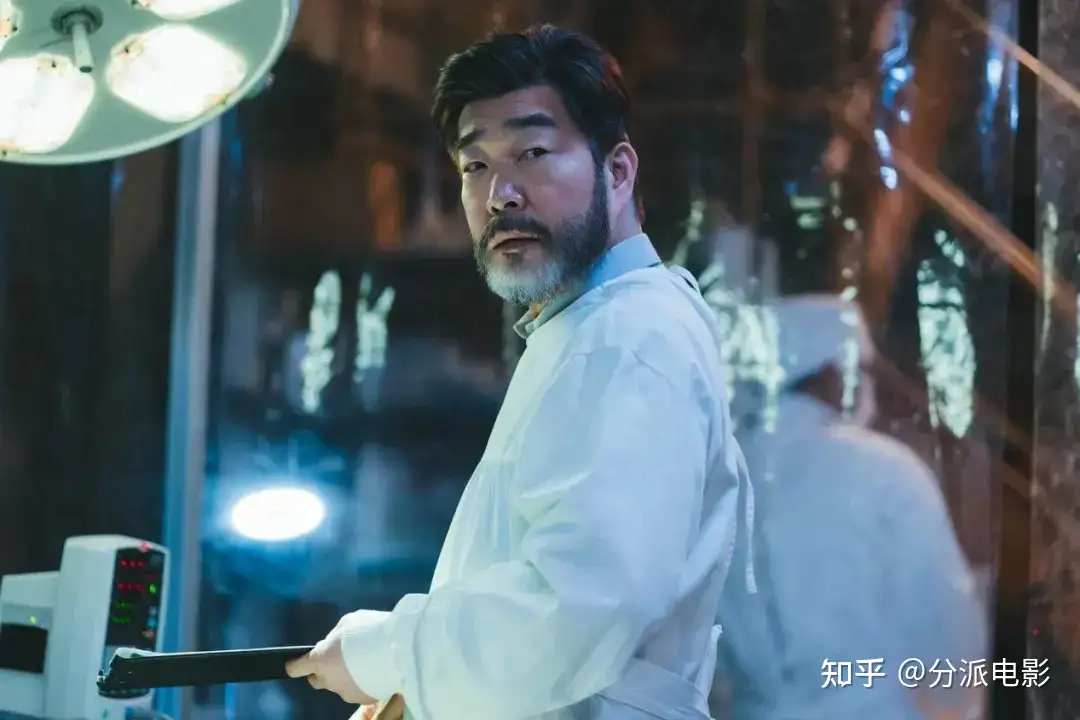 《超能路人甲》废柴秒变超英，网飞最新爆笑喜剧！