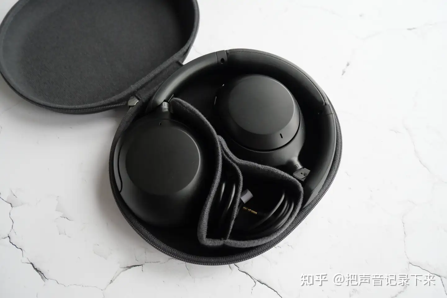 如何评价索尼最新上架的WH-XB910N 头戴式无线降噪耳机？ - 把声音记录