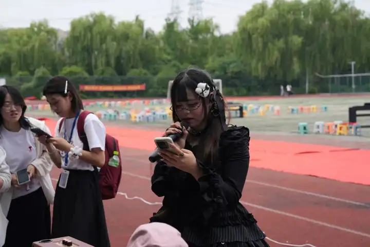 【活力校园】游园笑语盈满路 艺彩纷呈映青春 | 我校塘栖校区组织开展游园会活动!(图13) 【活力校园】游园笑语盈满路 艺彩纷呈映青春 | 我校塘栖校区组织开展游园会活动!(图13)