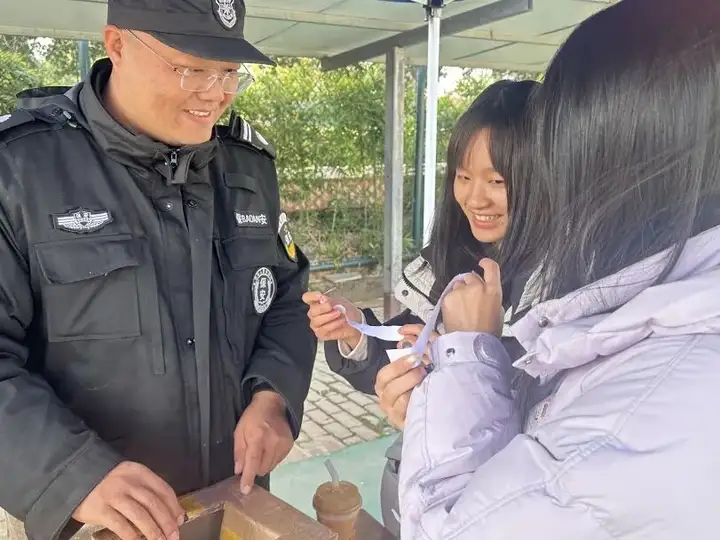 【平安校園】趣味競答學消防 安全知識記心間 | 富陽校區開展消防知識競賽活動！(圖3)