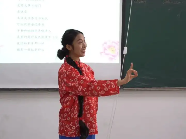 浙江省广播电视中等专业学校戏剧中的思政公开课！(图5)