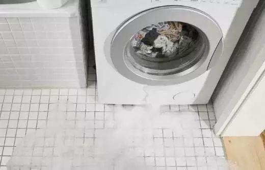 滚筒洗衣机漏水是什么原因（原来这个细节没做对）插图(4)