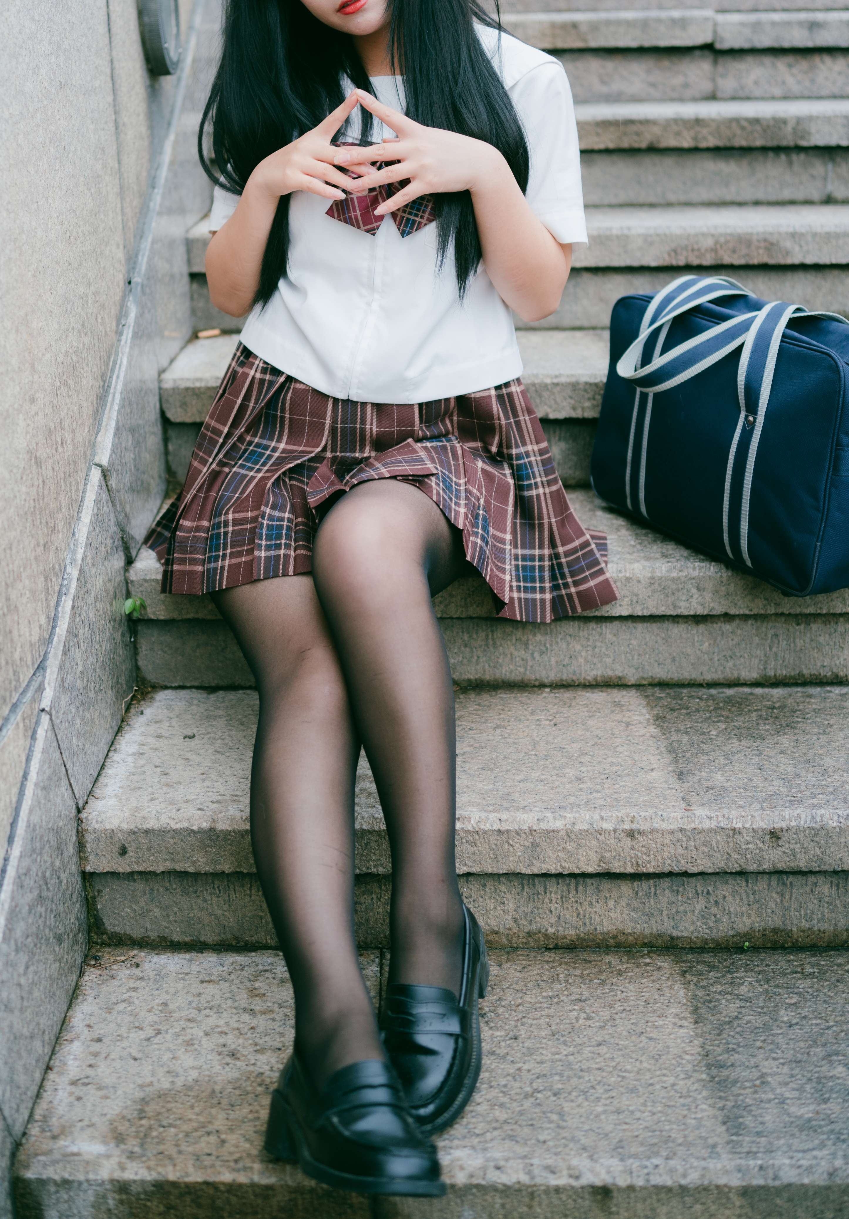 翔宇情 的想法: 发一套图,我好像是第一次认真拍腿,研究… - 知乎