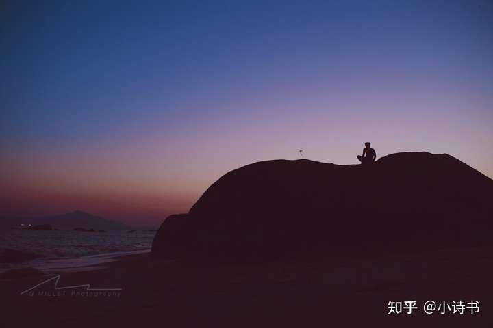 孤独是常态,那我们该怎么面对这种常态,一个人如果感到孤独该怎么办呢