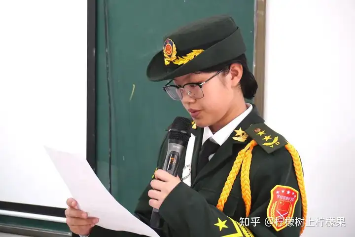 【红色校园】护旗薪火传使命 青春热血启征程 | 塘栖校区国旗护卫队交接仪式圆满落幕！(图13)