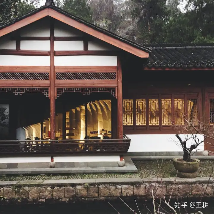 去杭州必去去哪里?