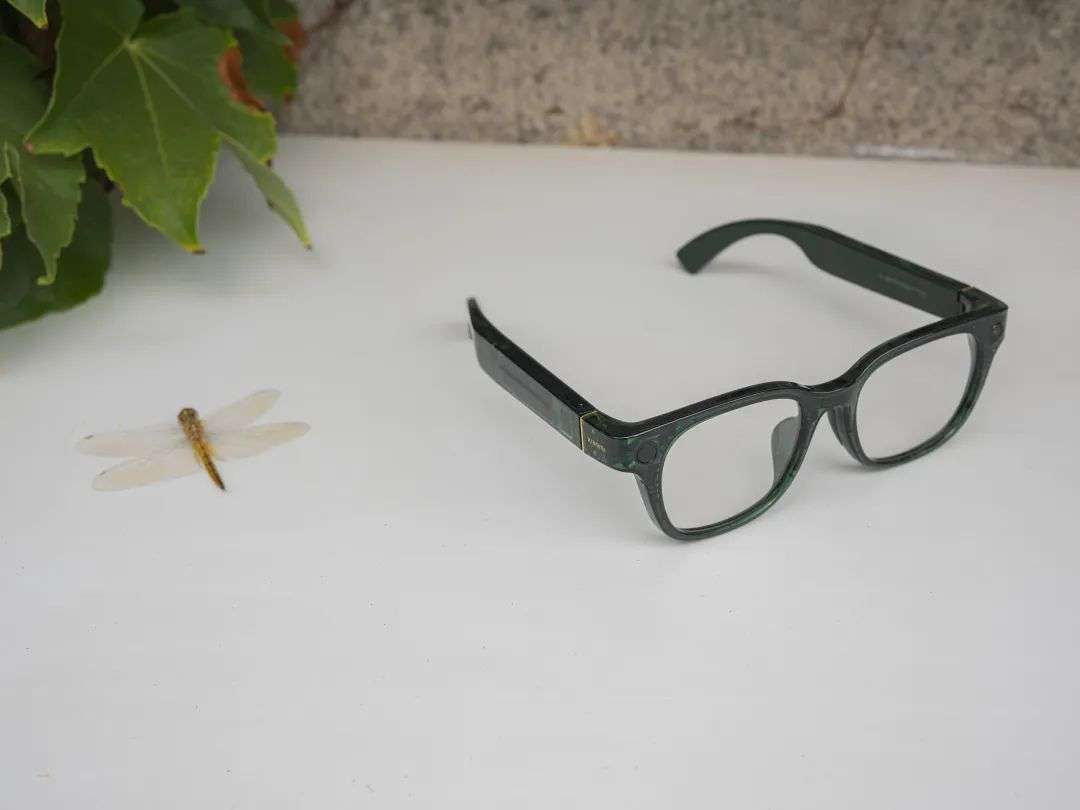小米 AI 眼镜首发体验：对于国内用户，这可能是更好的 Meta Ray-Ban