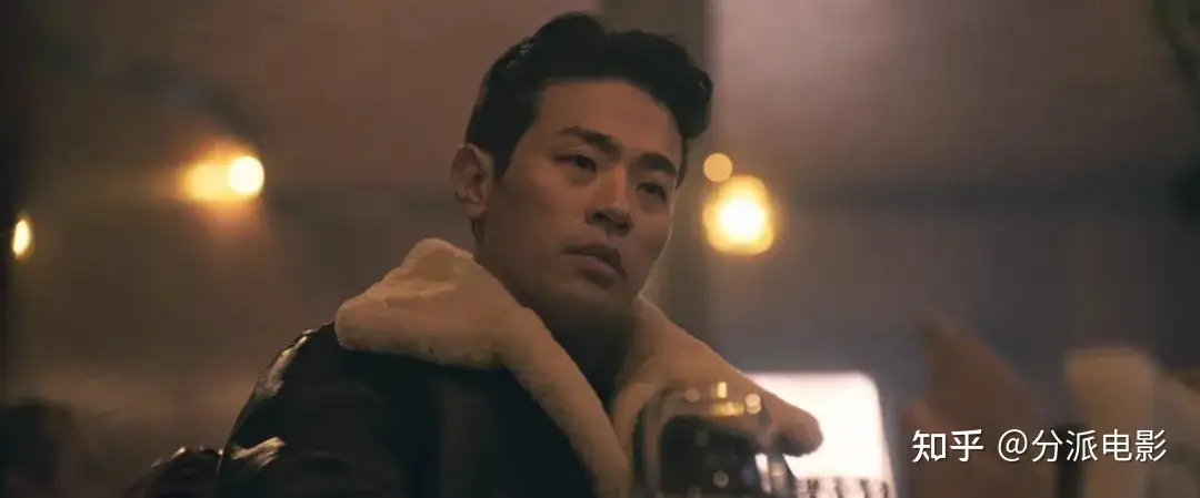 《人工情报》名导演+强卡司，硬核动作票房惨扑？