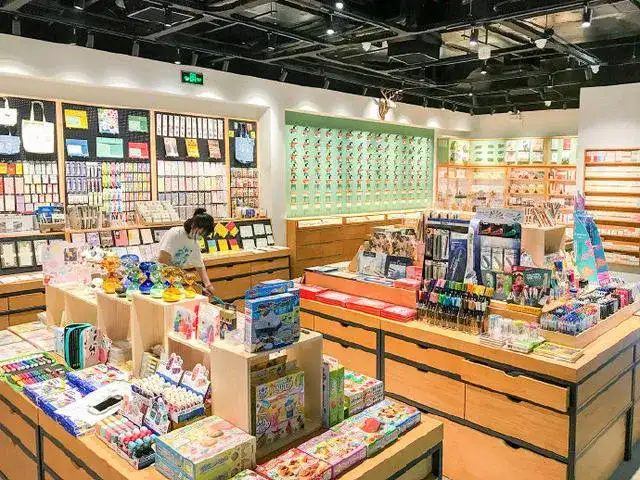 开文具店赚钱吗（十个文具店九个亏）