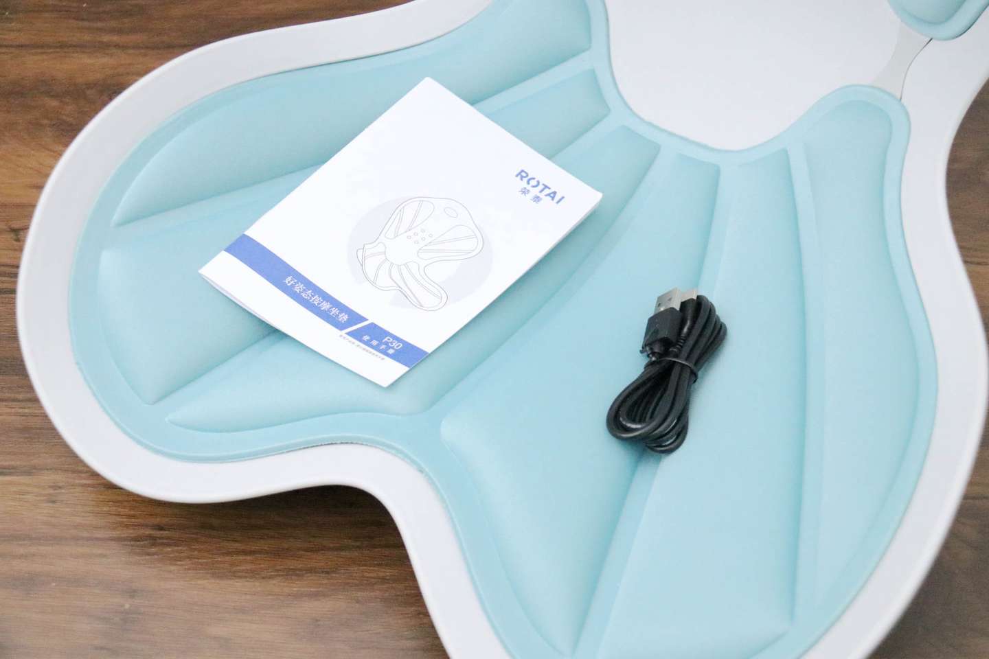 矫正坐姿,舒缓压力,荣泰P30好姿态按摩坐垫体验