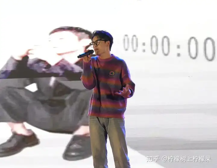 【活力校園】青春鑄底色 逐夢向未來|我校富陽校區(qū)體育藝術(shù)節(jié)閉幕式暨元旦晚會圓滿舉行!(圖3) 【活力校園】青春鑄底色 逐夢向未來|我校富陽校區(qū)體育藝術(shù)節(jié)閉幕式暨元旦晚會圓滿舉行!(圖3)