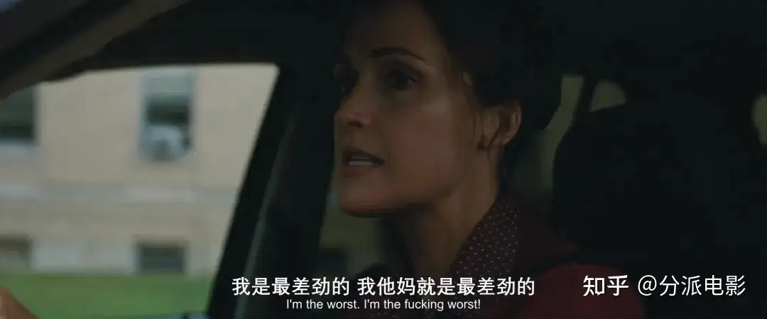 《如果有腿，我会踢你》柏林+金球影后，年度最“痛”表演