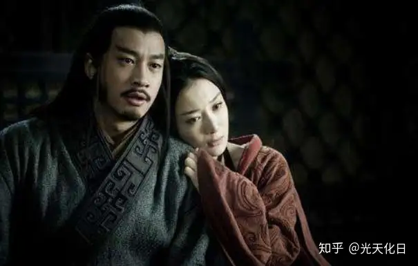 《霸王别姬》为什么是中国电影的巅峰之一？（霸王别姬为什么评分高）