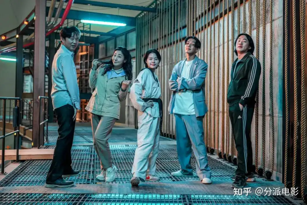 《超能路人甲》废柴秒变超英，网飞最新爆笑喜剧！