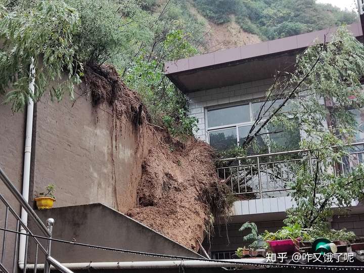 2021 国庆期间山西多地连日暴雨,晋中,吕梁,临汾发生多起崩塌,滑坡等