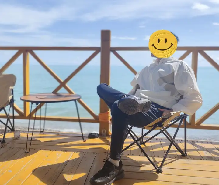 为什么有的肌肉男穿上衣服看不出来？
