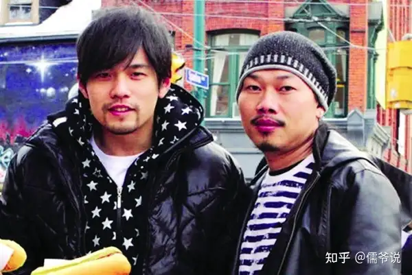 如何评价周杰伦叫方文山千万不要唱歌？