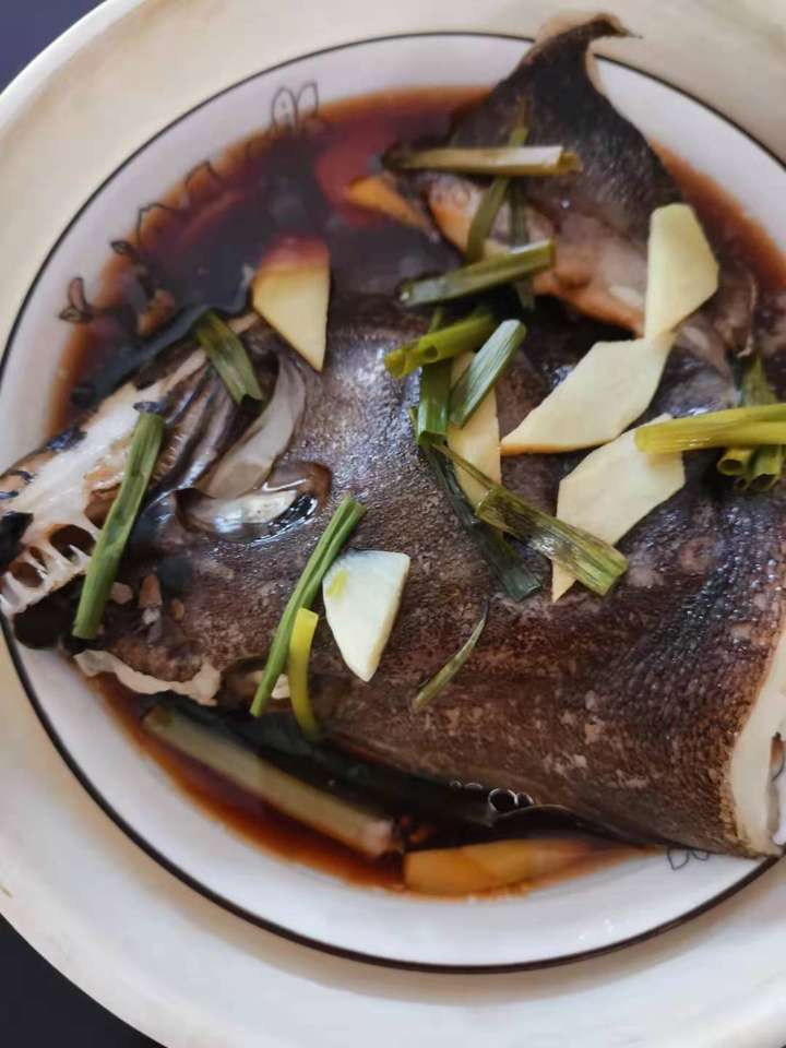 鸦片鱼头的做法(家常清蒸鸦片鱼头)插图(1) 鸦片鱼头的做法(家常清蒸鸦片鱼头)插图(1)