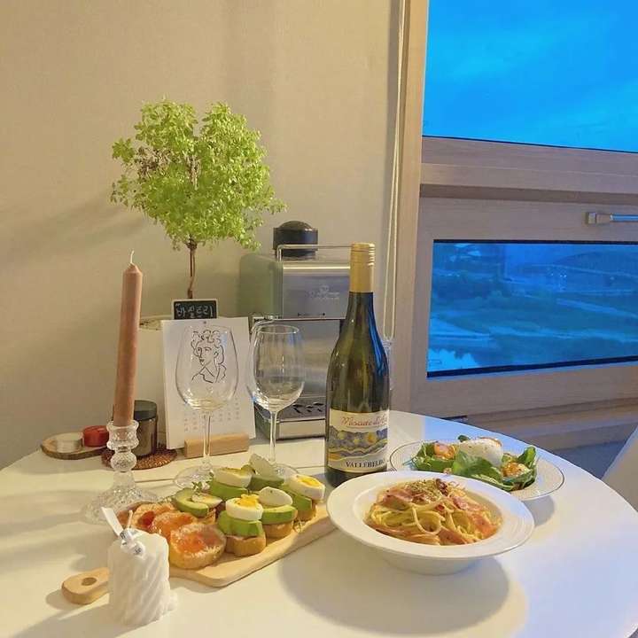 有关海洋的励志名言警句35条 继续生活 气泡说说