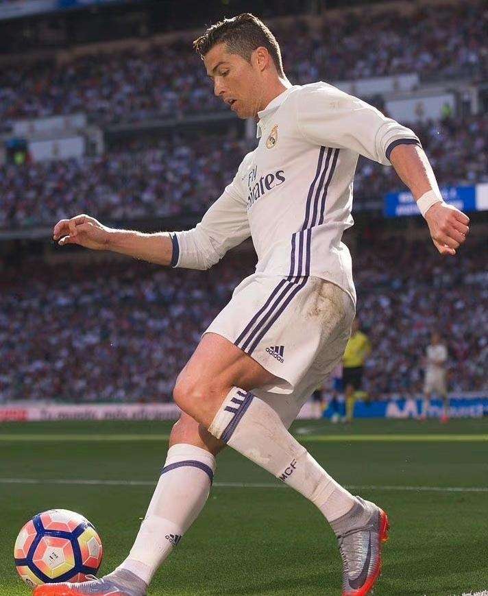 翱翔的大鹏鸟 的想法: 球迷总结:c罗制造,难以被打破的记录 连