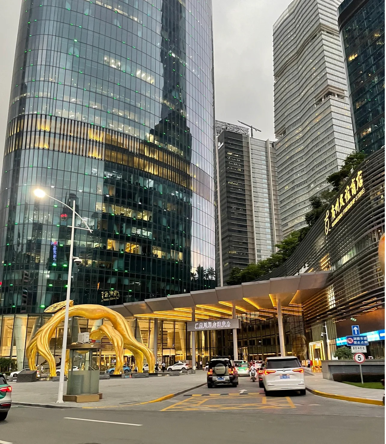 何静 的想法: 我不太喜欢强调自己的努力——这是因为的… - 知乎