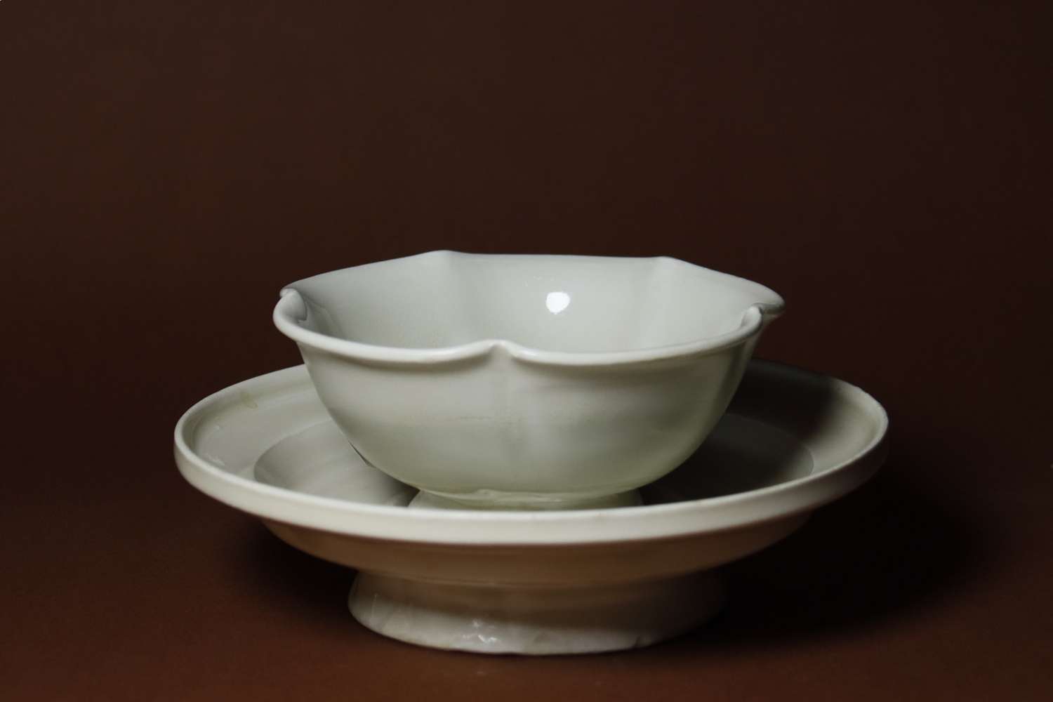 宋定窑花口盏托套简约唯美中国瓷杭州一色美术馆杭州器物说拍卖2021