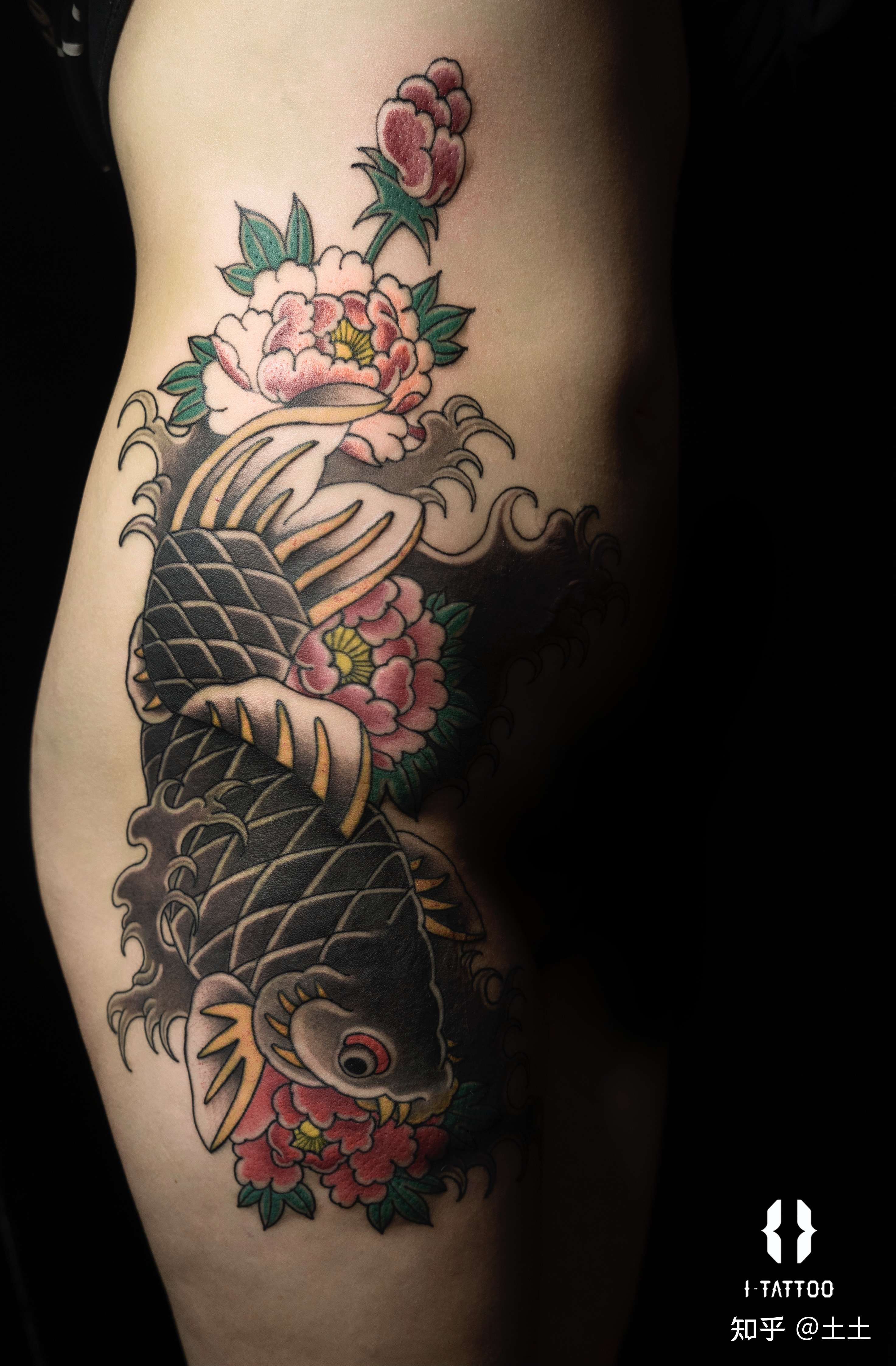 itattoo扫地僧 的想法: 大鲤鱼 纹身师 陈龙作品 #日式纹身# #传