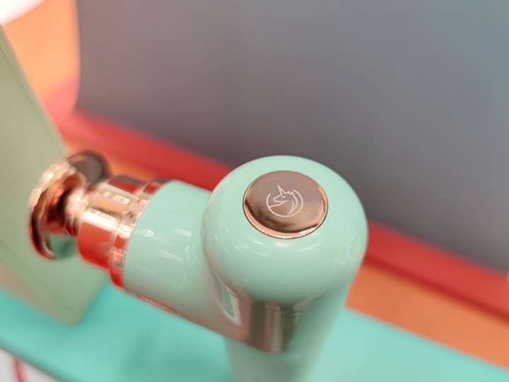 运动随身带,按摩解疲累,野小兽MG10随身筋膜枪体验