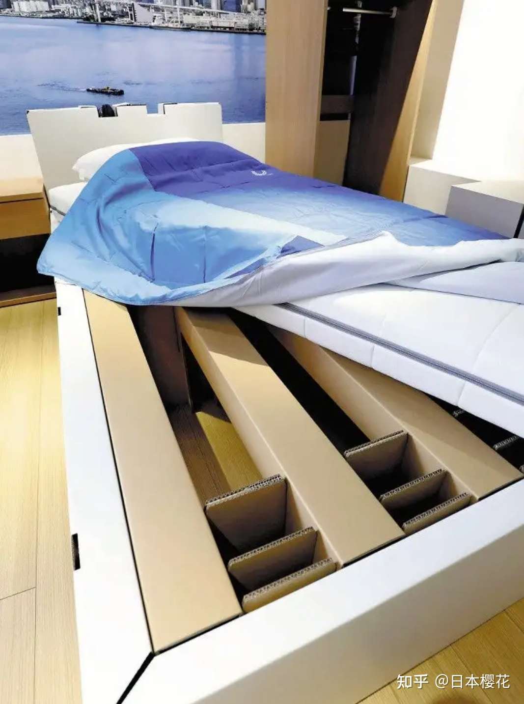 东京纸板床图片