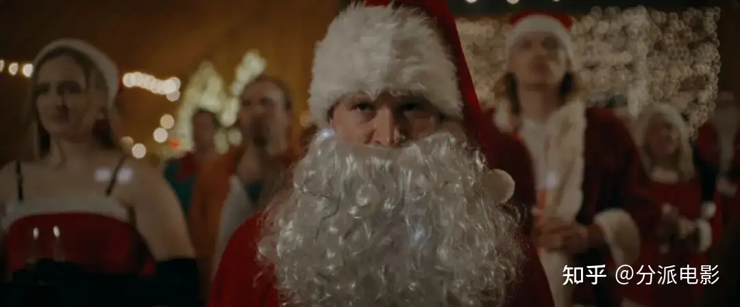 《平安夜，杀人夜》尺度拉满，限制级狂欢！