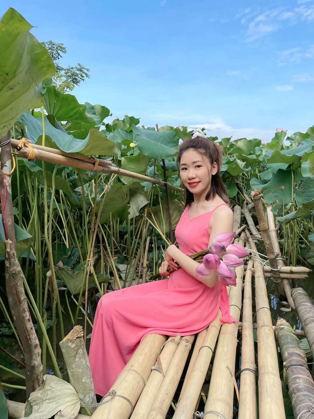 越南女孩阿庄图片