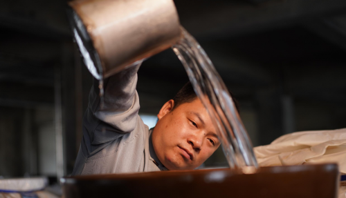 了不起的酱酒，论石荣霄佳酿是如何“炼”成的