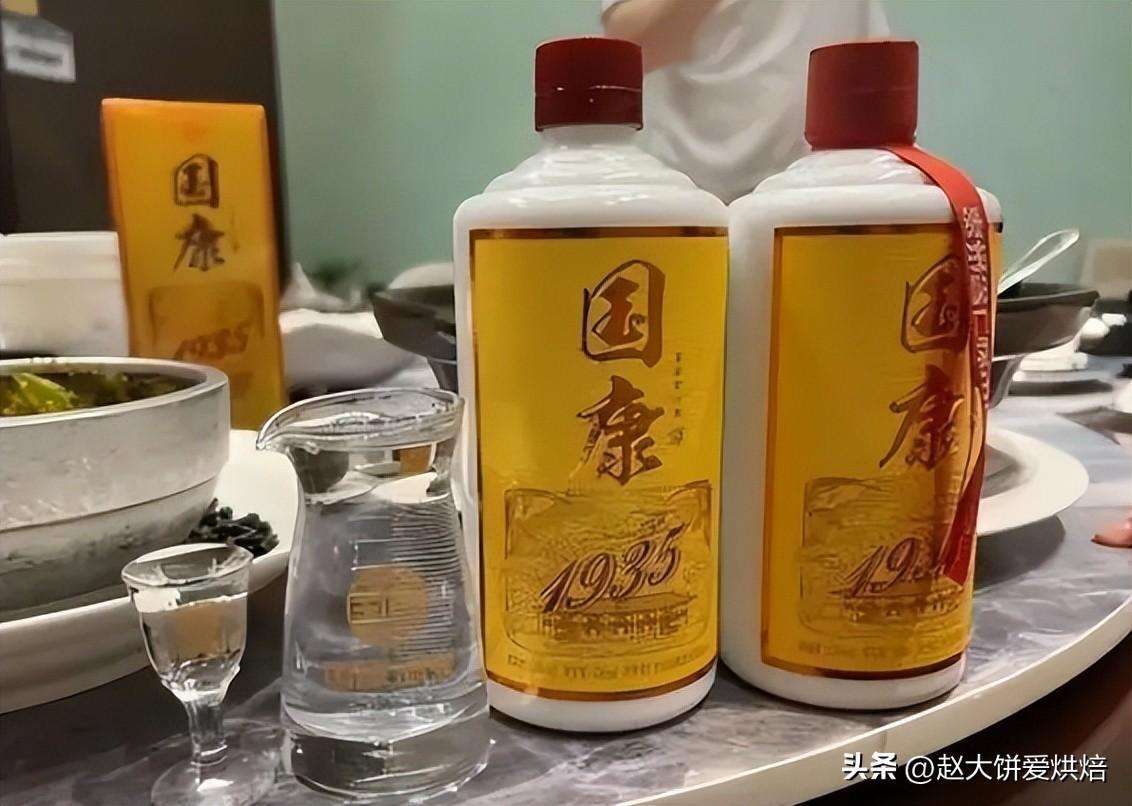 婚宴酒席多少钱一桌（婚庆公司一条龙价目表）