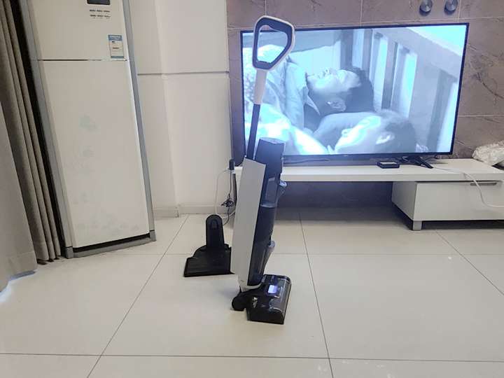 家庭清洁好帮手,吸拖一体自清洁,云米智能洗地机体验