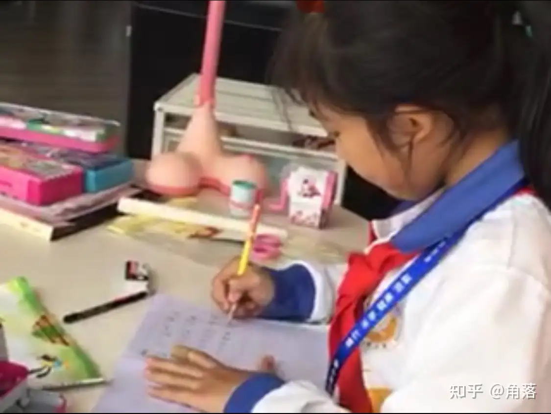普通家庭应该怎样培养女儿？